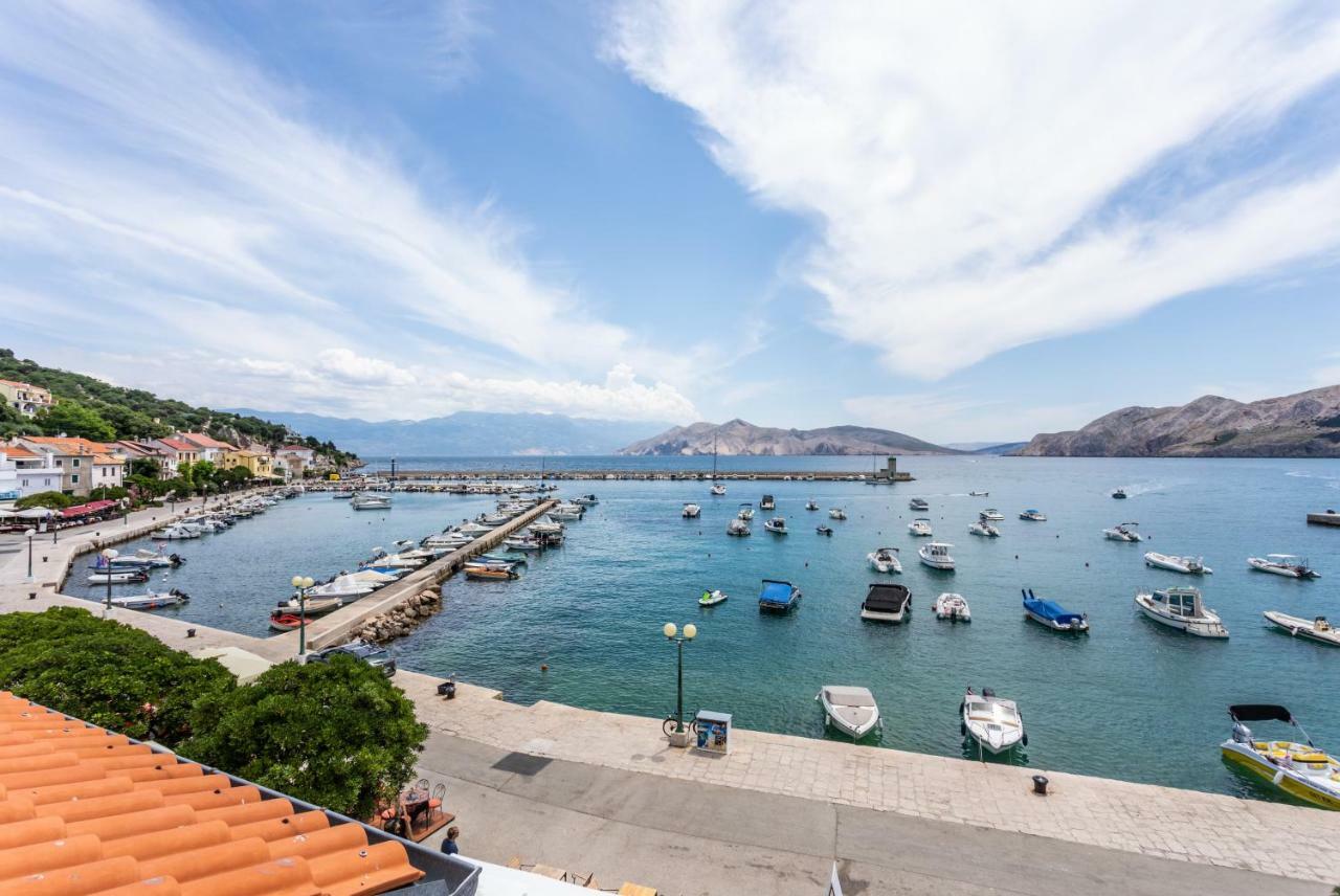 Apartments Riva Baška Buitenkant foto